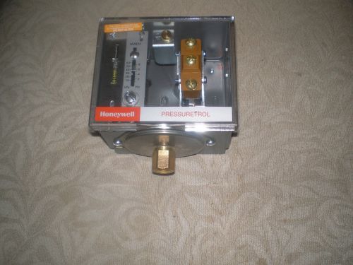Honeywell pressuretrol model l404f 1367 for steam boilers for sale