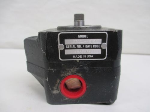 New mte s202l-4875 1/2in npt in 3/8in npt out hydraulic pump d223904 for sale