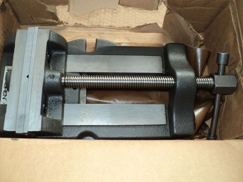 Palmgren 610 vise machine , jaw w 6 in, jaw open  6 in for sale