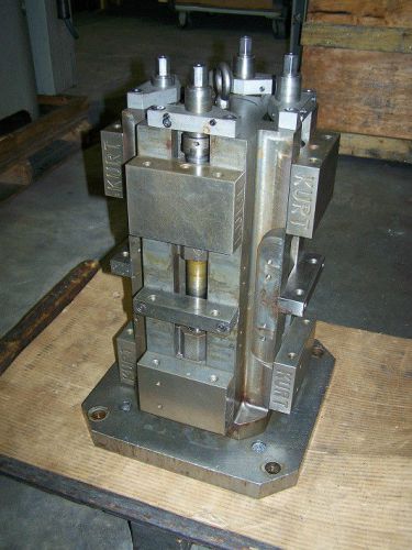 Used kurt manual cluster tower tombstone vise model ii - 400mm pallet for sale