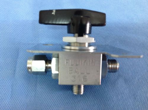 FUJIKIN 316 SS BALL VALVE 3/8&#034; E00156