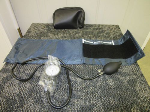 ARMSTRONG ANEROID SPHYGMOMANOMETER BLOOD PRESSURE CUFF LARGE ADULT MILITARY NEW