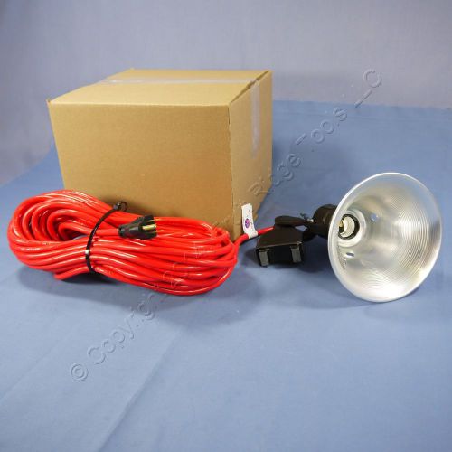 Utility magnetic-based incandescent job site spot light w/ 50&#039; cord ml-231-50-c3 for sale