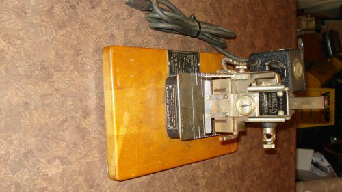 Antique Vintage Old Kingsley Machine Co. Model M-60 Foil Embossing Embosser