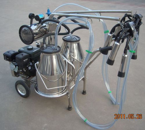 Double Tank Gasoline Milking Vaccuum Pump Machine for Cows - Factory Direct
