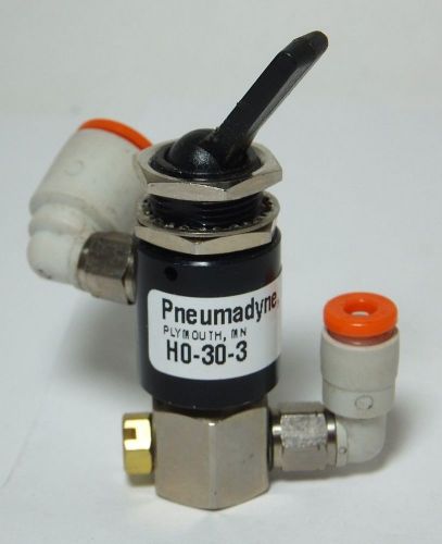 Pneumadyne H0-30-3 Toggle Switch