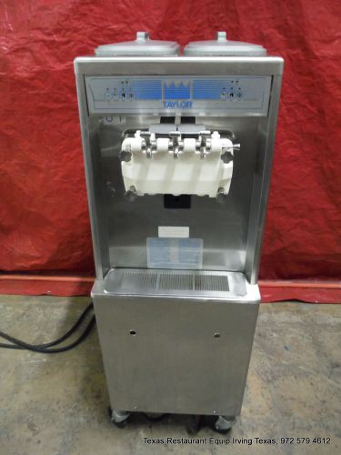 Taylor Serve Soft Serve Frozen Yogurt  Machine, Model 794-33, MFG in 2009