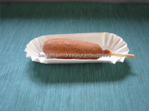 Hot Dog Trays 8&#034; Fluted Ends 500  Appetizer, Dessert , Snack Trays White