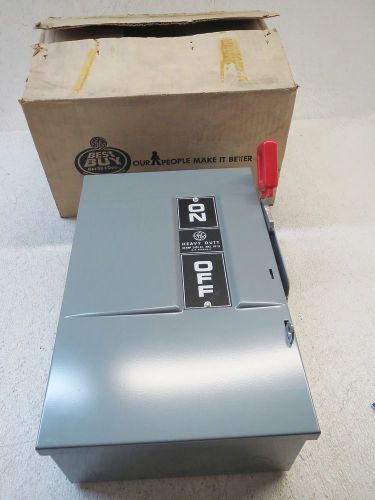 G E 60 AMP ENCLOSED SWITCH TH4322, 240 VAC, 15 HP, (NEW)