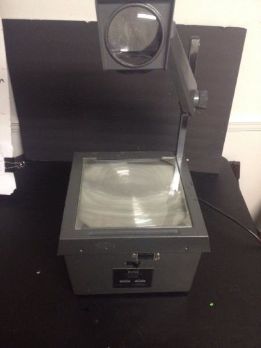 Eiki 3860A Overhead Transparency Projector