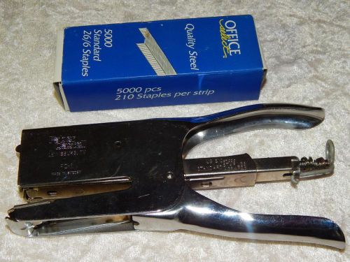 Nice Vintage Faber Castell FC-1 Hand Plier Stapler + Staples