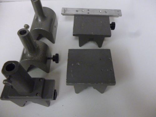 Optical carriages for triangular optical rails (Lot of 5)      L431