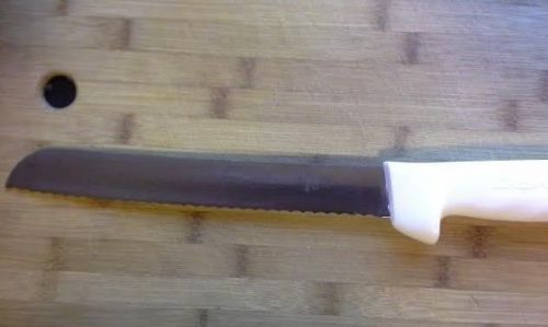 8-Inch Scalloped Bread Knife. SaniSafe by Dexter Russell. Model # S162-8SC. NSF