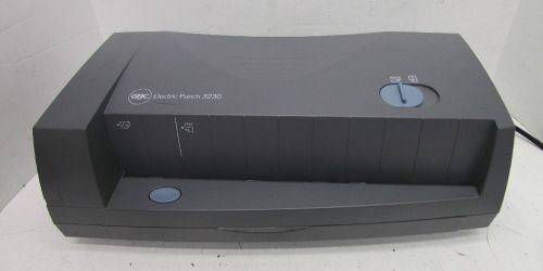 GBC ELECTRIC PUNCH 3230 ELECTRIC HOLE PUNCH