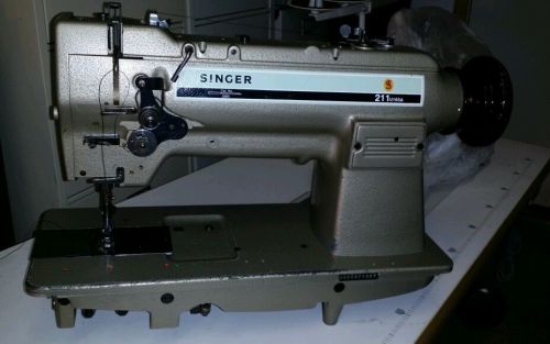Singer 211 U165A walking sewing machine