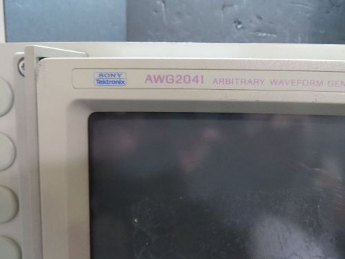 Tektronix AWG2041 Arbitrary Waveform Generators (KHDG)