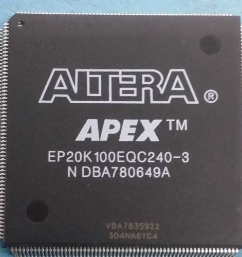 41 x IC ALTERA EP20K100EQC240-3 PLD Commercial Speed Grade 3 , PQFP240 in Trays.