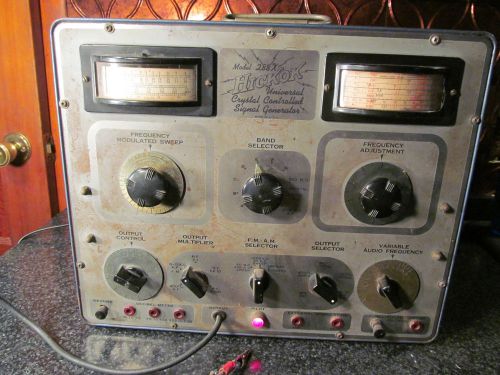 Vintage Hickok Universal Crystal Controlled Signal Generator Model 288x