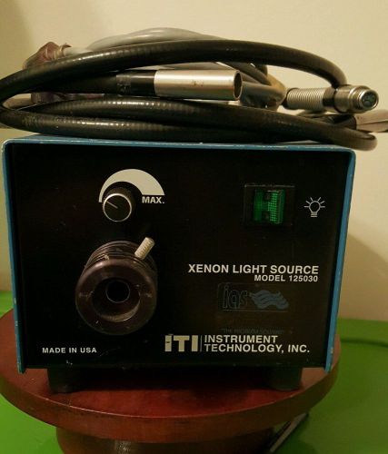 ITI 125030 XENON LIGHT SOURCE 115 VAC 6 AMPS 50/60 Hz