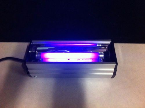 Spectroline Model 5W EA-150 Long Wave UV Lamp