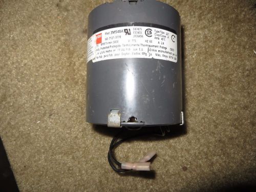 Dayton motor 110 volt s 3000 rpm  3m548a  c/w