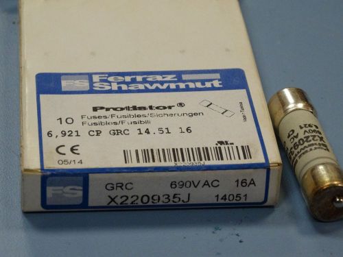 Ferraz Shawmut Protistor X220935J cylindrical fuse 690V, 16A