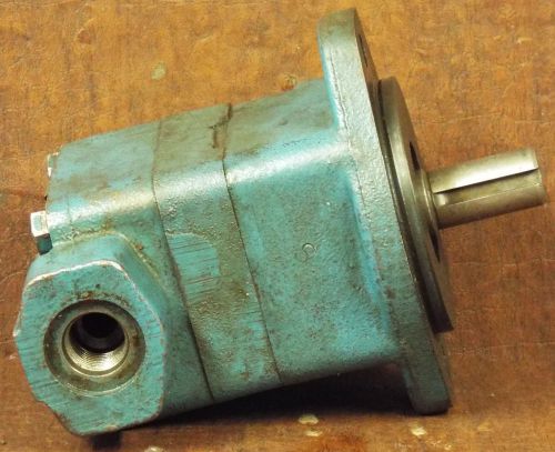 1 USED VICKERS VANE PUMP ***MAKE OFFER***