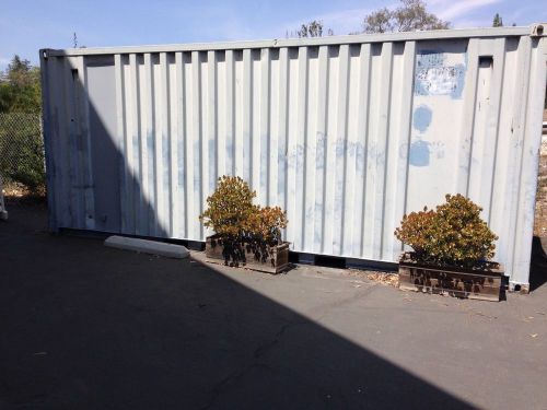 20&#039; Shipping Container in Los Angeles / La Canada-Flintridge, CA