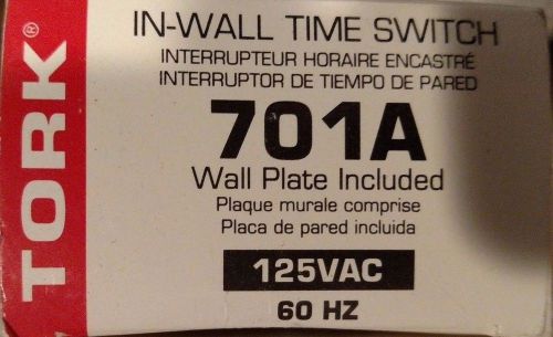 701A Series 24 Hour In-Wall Time Switch, 125 VAC 60 Hz Input Supply, Light