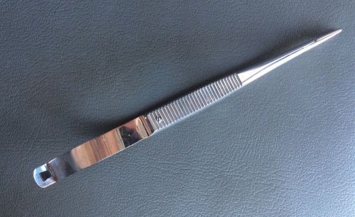 Storz Castroviejo Needle Holder 12mm Straight Locking  Item# E3850
