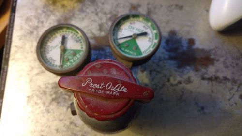 Linde Air Products Prest-O-Lite Type R-412 Vintage Oxygen Regulator Gauges