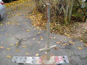 Bil-Jax Inc. Scaffolding Jack, BJ-36, for 1 3/8&#034; I.D., 24&#034; tall, Leveling – Picture 1