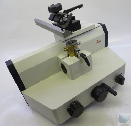 Leica SM-2000-R Sliding Histology Microtome NO SPECIMEN CLAMP ASSY / FOR PARTS