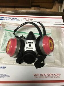 MSA Comfo Classic Half-Mask Respirator / Canisters P/N 487905 large