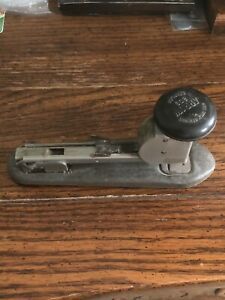 Vintage 1940s Arrow Fastener Model 203 Desk Stapler