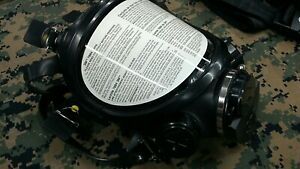 3M Safety FR-7800B Air Purifying Full Face RESPIRATOR with extra Filters - Small