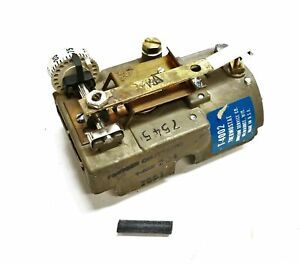 Johnson Controls Reverse Acting Thermostat T-4002 NOS
