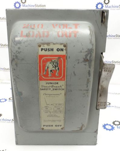 BULLDOG ELECTRIC JUNIOR VACU-BREAK SAFETY SWITCH - 240V 3-PHASE #JF-322