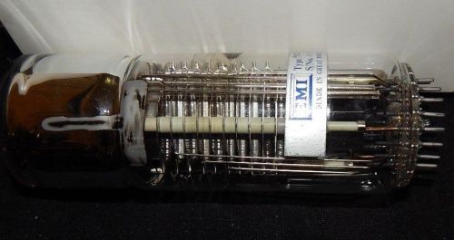 EMI PHOTOMULTIPLIER TUBE TYPE 9558 A 9558-A 9558A NOS NEW VINTAGE GREAT BRITAIN
