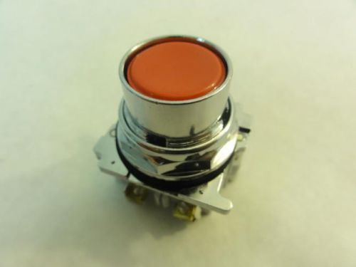 148399 New-No Box, Eaton 10250T-30R Red Pushbutton Switch, 1-NO, 1-NC