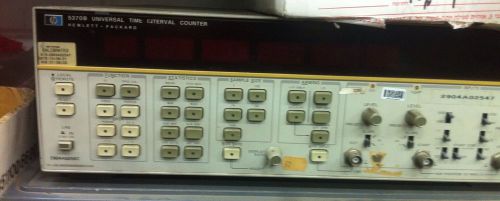 HP / Agilent 5370B Universal Time Interval Counter Working .