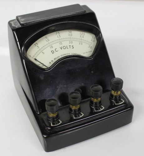 Vintage W.M.Welch Bakelite D.C. Volt Meter 0 -1.5 ~ 0 -3.0 ~ 0 -30  quantity