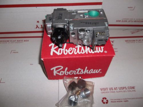 Robertshaw 710-502 1/2&#034; x 1/2&#034; low profile millivolt combo gas valve for sale