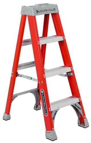 Louisville Ladder Advent Extra Heavy-Duty Fiberglass Keep Tools Workshop FS1504