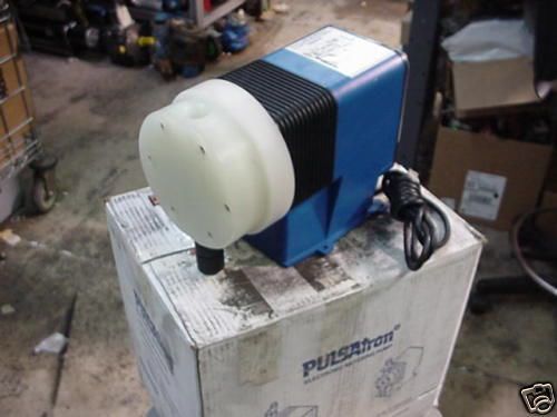 New idex pulsafeeder metering E-plus pump LPH8SA-PTTB-XXXX LMI milton roy