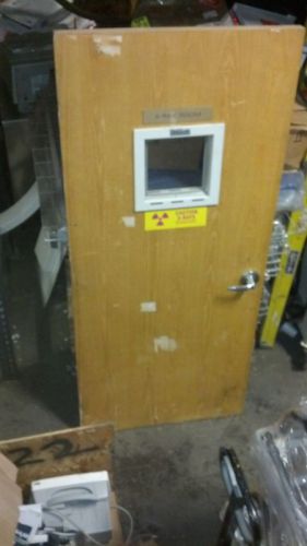 X-RAY DOOR W/WINDOW (LEADED): 34&#034;x 78&#034; x 1 7/8&#034; (1/16&#034; LEAD)