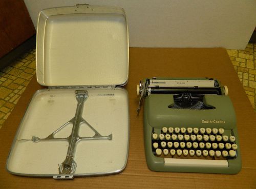 Smith-Corona Sterling Olive Green Mechanical Typewriter w/ Case, H65432L