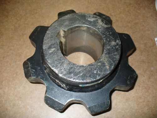 Sprocket for roller chain 2-15/16&#039; bore 8Tooth 82C8
