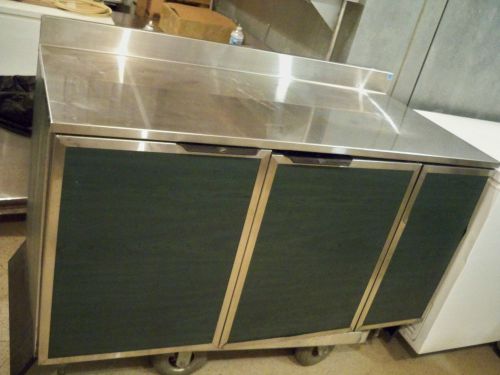 Refrigerated worktop w/matching sink worktop..Subway