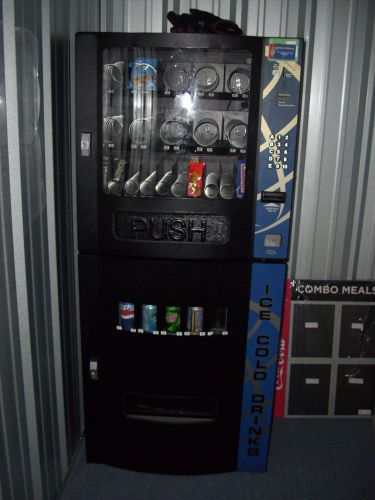seaga HF3500 Combo vending machine